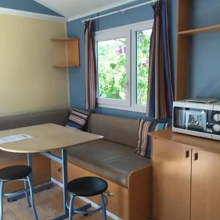 Zecamping 3 Etoiles Pet Friendly Locatif Tv Lv 35M2 6 Pers