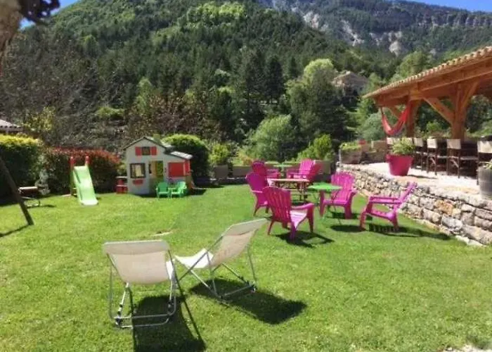 Campsite 3 Etoiles - Ccbbbda