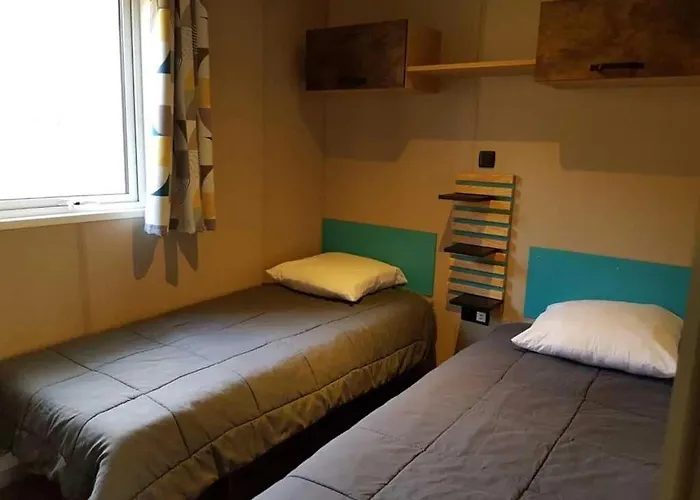 Campsite 3 Etoiles - Ccbbbda *