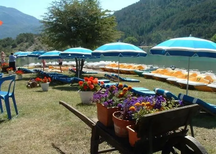 3 Etoiles - Ccbbbda *