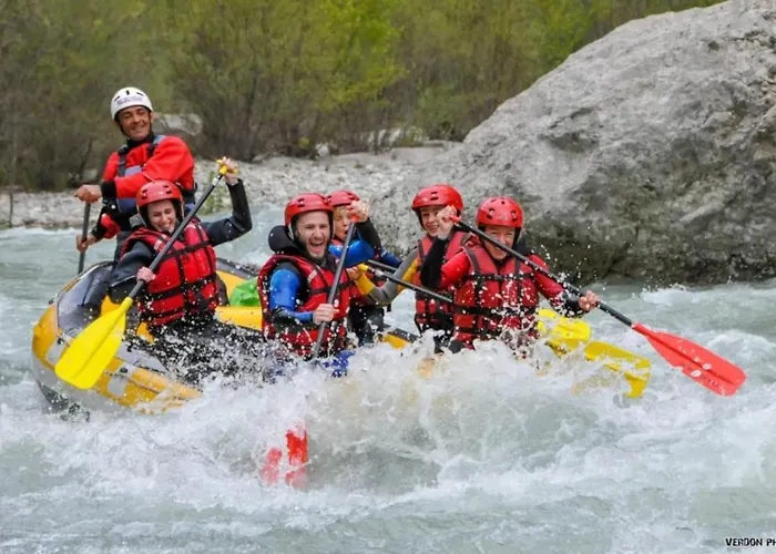 3 Etoiles - Ccbbbda * Castellane